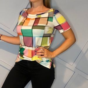 St. John Color block T-shirt soft boat neck chic
